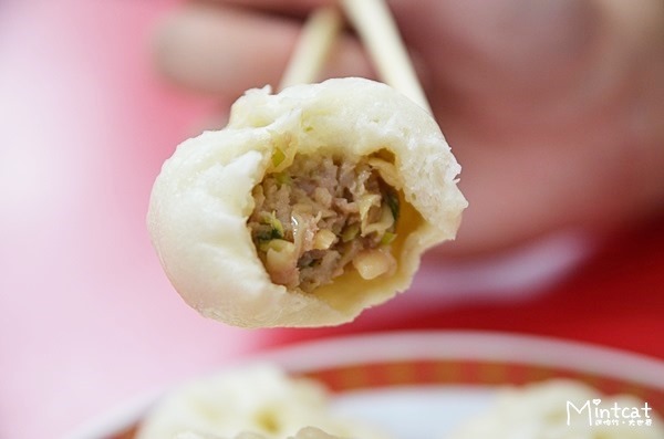 宜蘭美食│無名炒螺肉兔肉老店&餅香圓蛋餅小籠包
