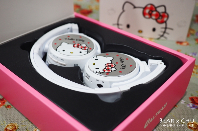 ALTEAM-Hello Kitty 藍牙耳機00016.JPG