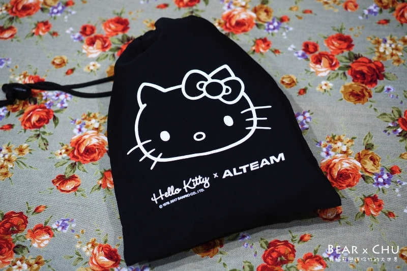 ALTEAM-Hello Kitty 藍牙耳機00020.JPG