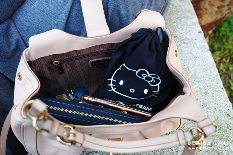 ALTEAM-Hello Kitty 藍牙耳機00063.JPG