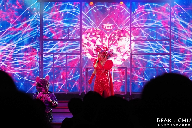 麗星郵輪表演_20180319-212544.JPG